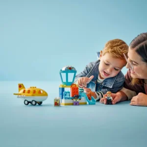 LEGO DUPLO® Pirmo reizi lidostā 10443 - Image 2