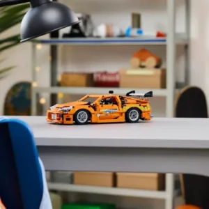 LEGO Technic Fast and Furious Toyota Supra MK4 42204 - Image 5