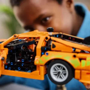 LEGO Technic Fast and Furious Toyota Supra MK4 42204 - Image 4