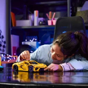 LEGO Technic Chevrolet Corvette Stingray 42205 - Image 2