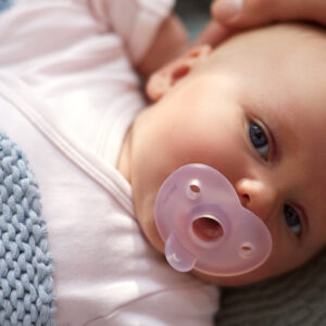 Jaunums! Philips Avent Soothie silikona māneklītis ar silikona vairogu, 0-6M, rozā (2 gab), SCF099/22 - Image 5